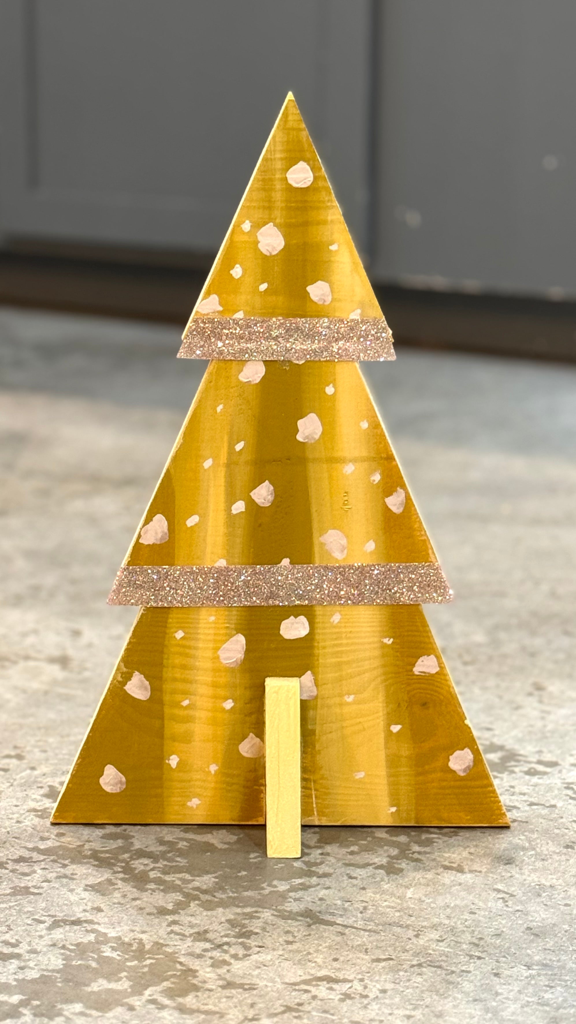 Short Tree 1